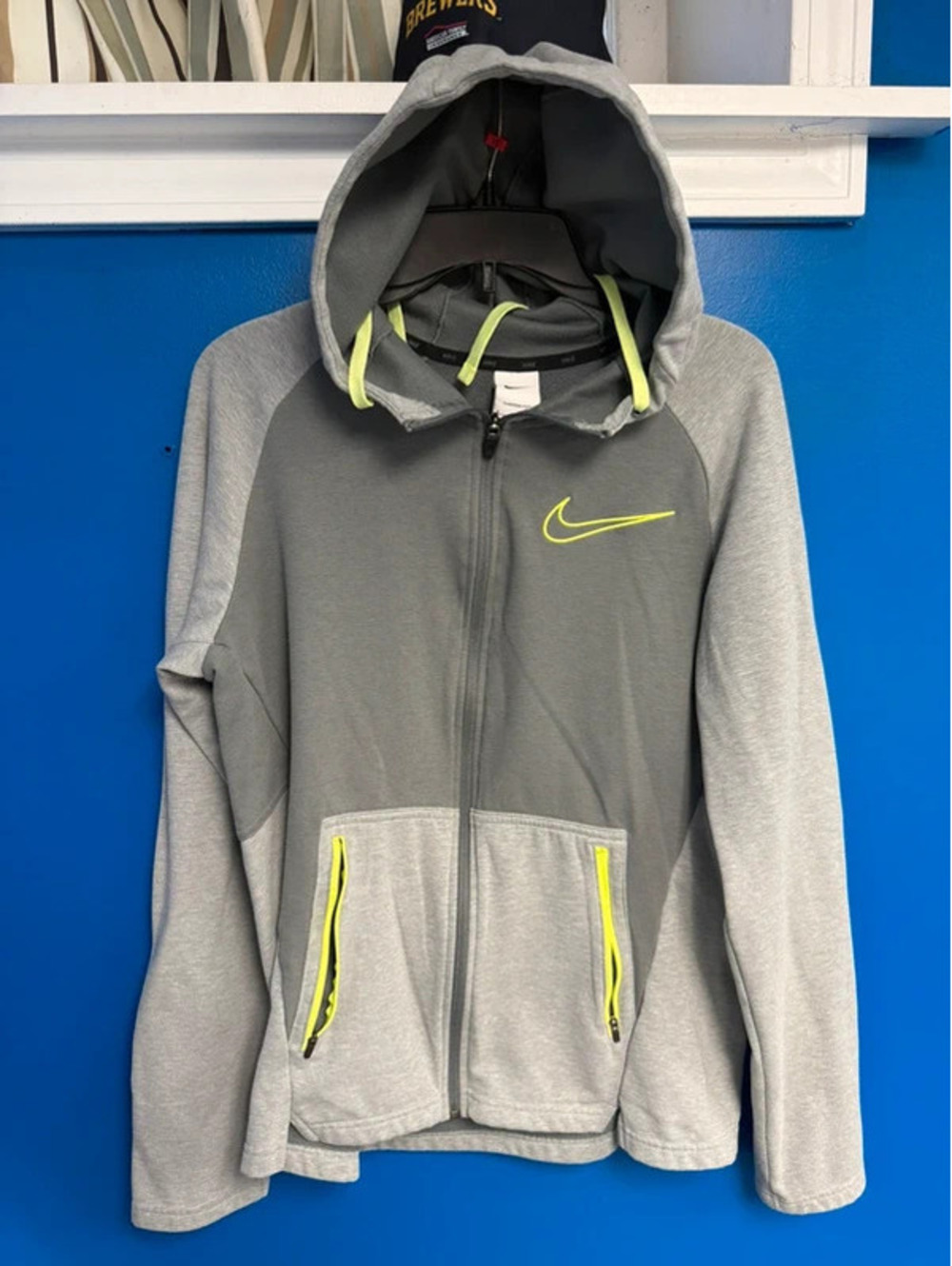 Nike Therma-Fit Mens Medium Gray Volt Yellow Full Zip Hoodie Sweatshirt